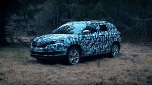 Škoda Karoq na novém videu.