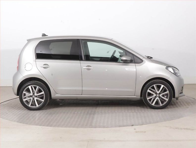Seat Mii (2021) 14 kWh, SoH 90%, Automat - fotka 6 z 17