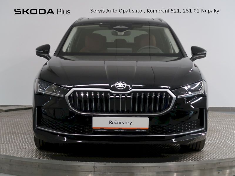 Škoda Superb (2025) LAURIN&KLEMENT 2.0TDI 142KW 4x - fotka 4 z 44