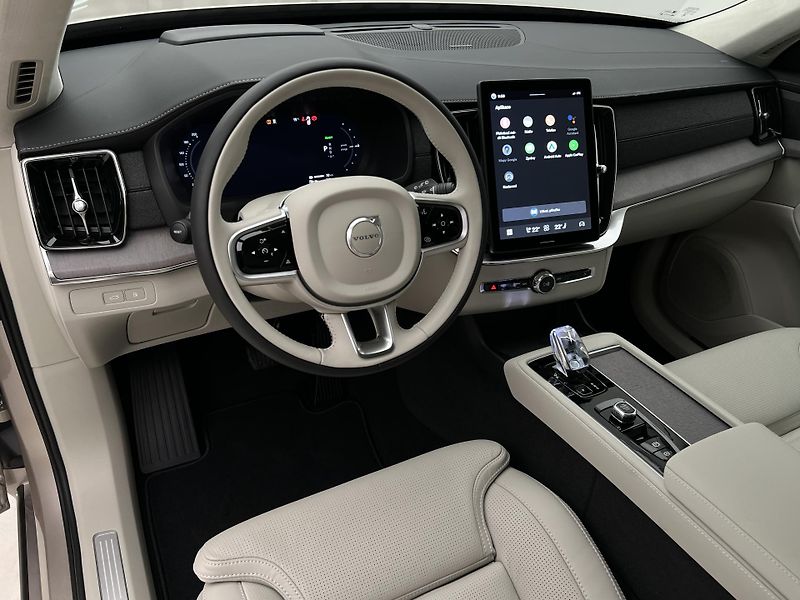 Volvo XC90 (2026) T8 AWD RECHARGE ULTRA AUT - fotka 15 z 20