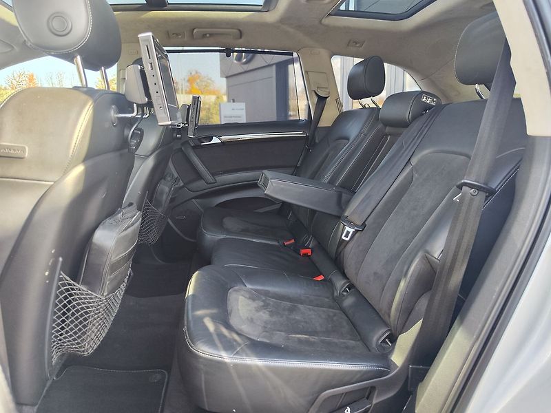 Audi Q7 3.0 TDI/180kW S-Line 4x4 AT - fotka 14 z 45