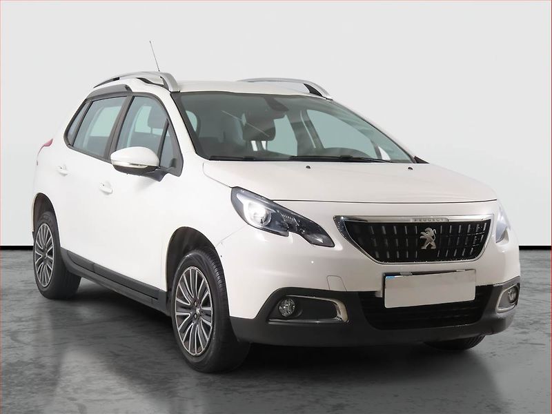 Peugeot 2008 (2019) Active Pack 1.2 PureTech - fotografie inzerátu