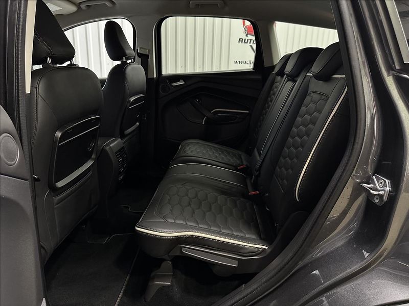 Ford Kuga 1.5EB 129kW AWD VIGNALE 2XALU - fotka 34 z 45