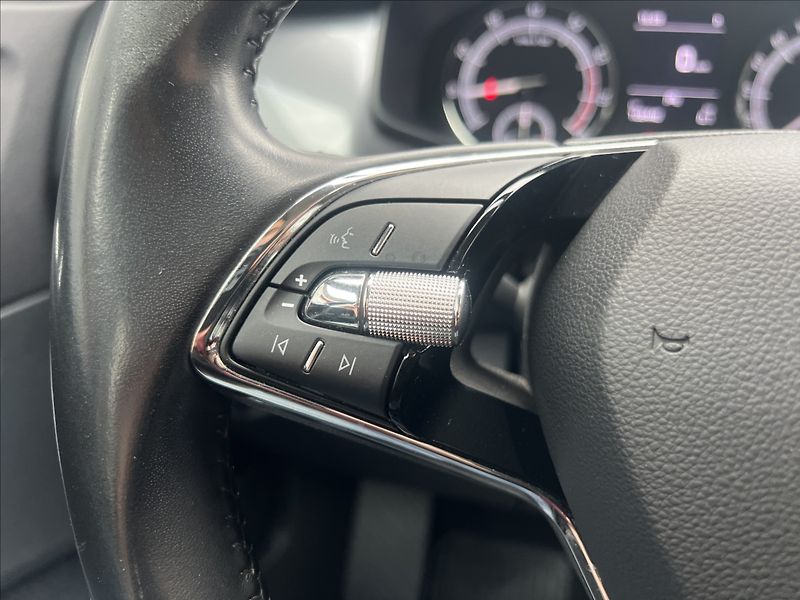 Škoda Kodiaq 1,5 TSi DSG nové v ČR záruka - fotka 25 z 35