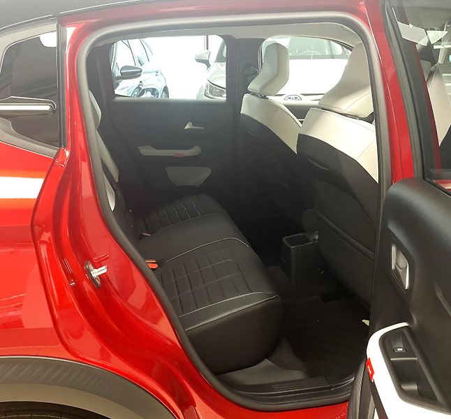 Citroën C3 (2026) MAX 1,2 Turbo 100 MAN6 - fotka 13 z 23