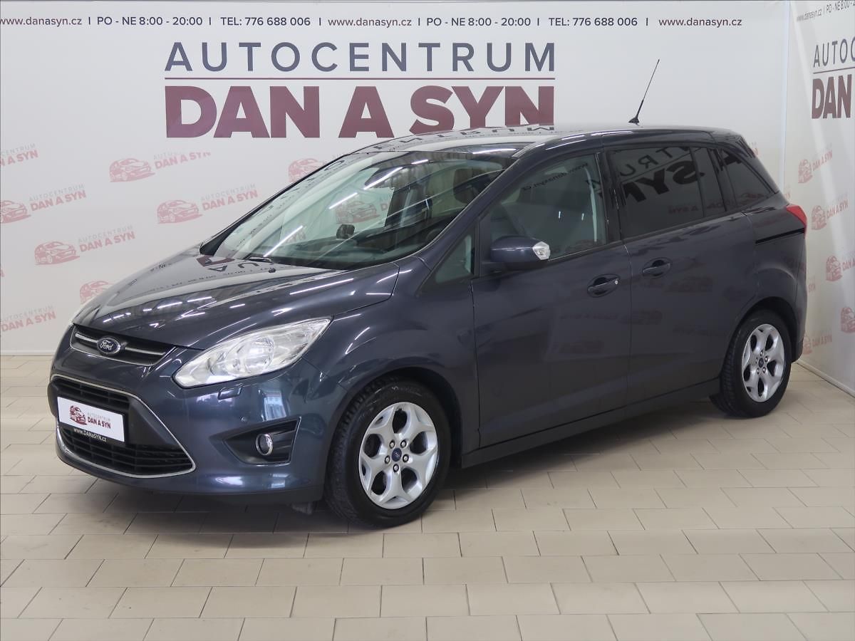 Ford Grand C-MAX 2,0 TDCi pěkný stav