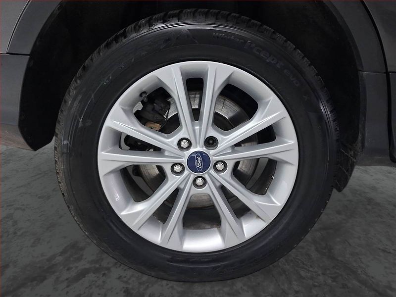 Ford Kuga (2017) 1.5 TDCi, Tempomat - fotka 15 z 21