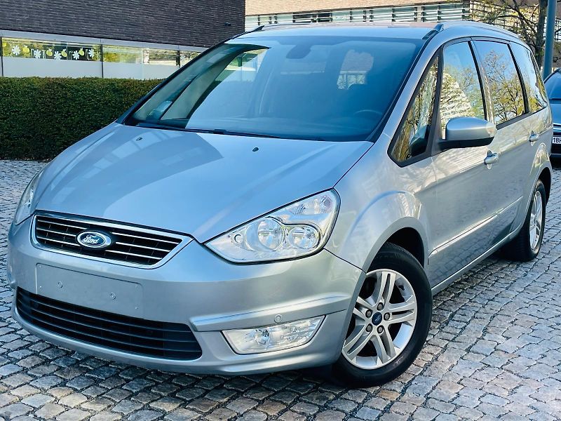 Ford Galaxy 2.0TDCi MANUÁL 7 MÍST VÝHŘEV - fotka 1 z 49