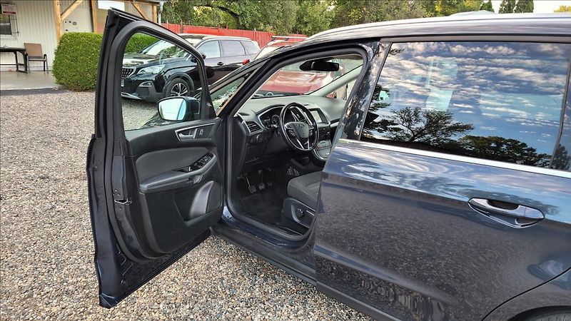 Ford Galaxy 2,0 D,7míst,Titan,navi,xenon, - fotka 7 z 47