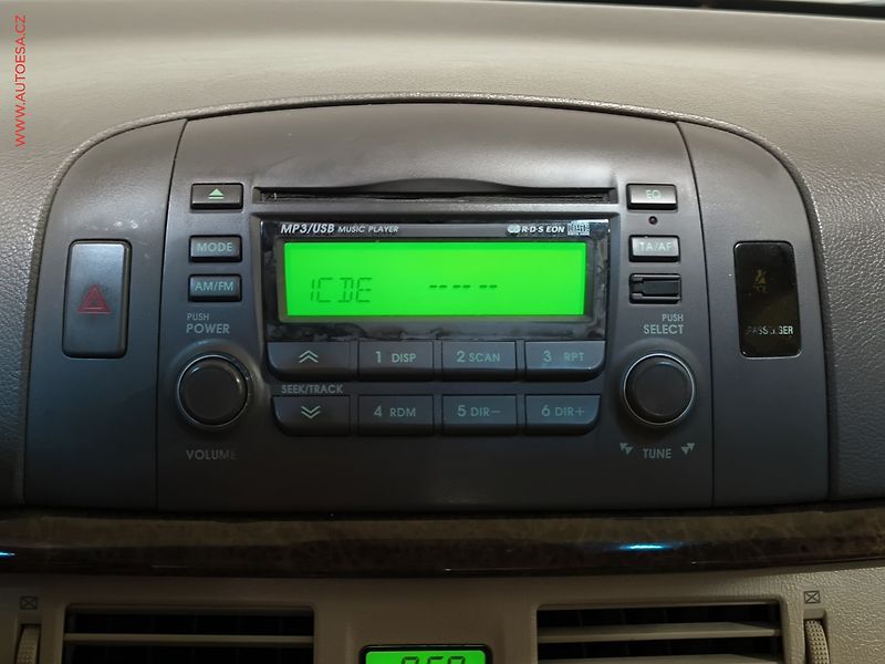 Hyundai Sonata (2009) 2.4i, ČR - fotka 14 z 17