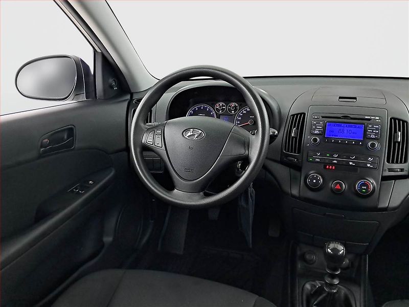 Hyundai i30 (2007) 1.4 CVVT, ČR,1.maj, po STK - fotka 7 z 18