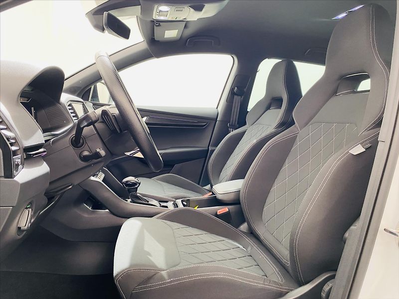 Škoda Karoq 2,0 TDI 110kW DSG 4x4 Sportlin - fotka 5 z 27