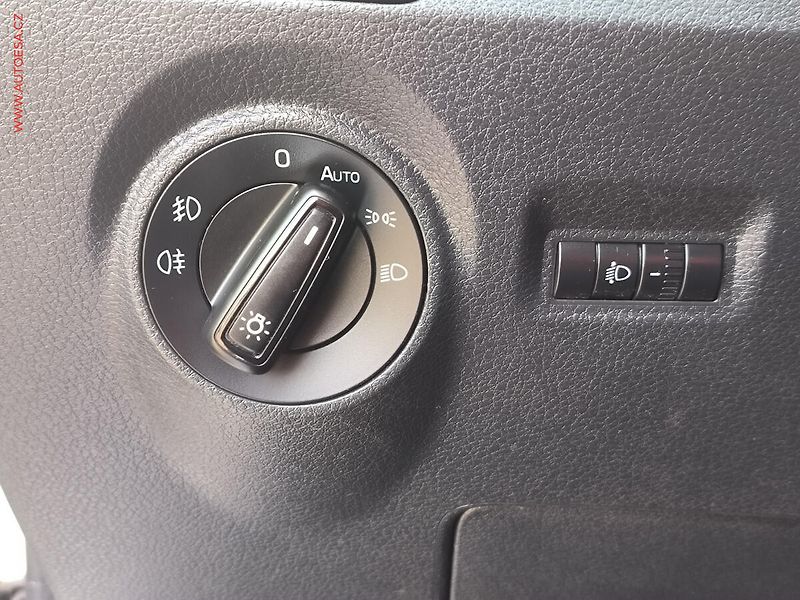 Škoda Fabia (2016) 1.2 TSi, 2.maj,ČR - fotka 17 z 21