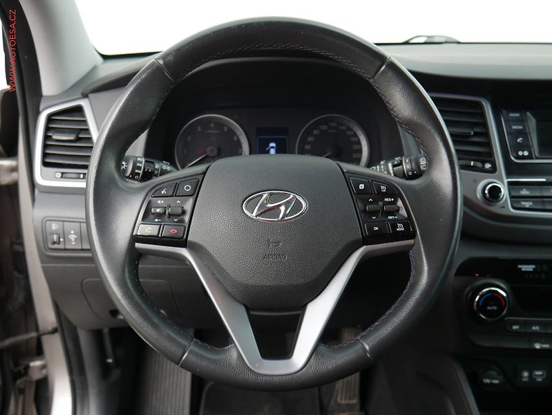 Hyundai Tucson (2016) 1.6 GDi 2WD, Comfort - fotka 16 z 17