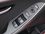 Hyundai i30 1,6 GDI 99kW Trikolor Style CZ - náhled 15