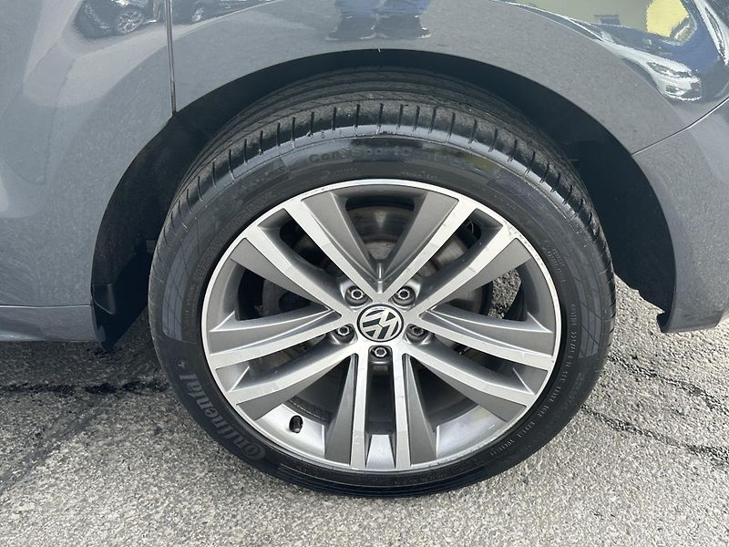 Volkswagen Sharan (2021) 1.4TSI/110kW * 7.Míst * 2.Maj  - fotka 42 z 45