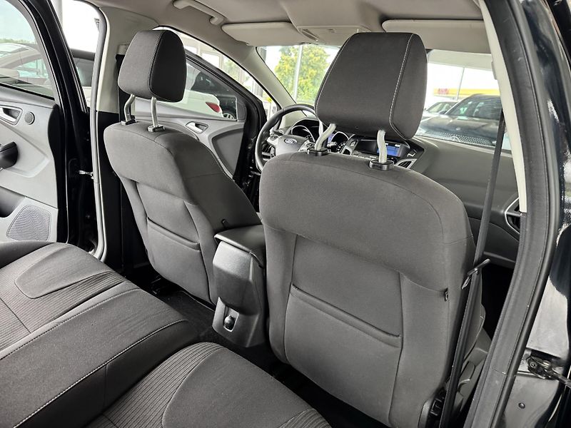Ford Focus 1,6EcoBoost*110kW*Titan*Tažné - fotka 18 z 31