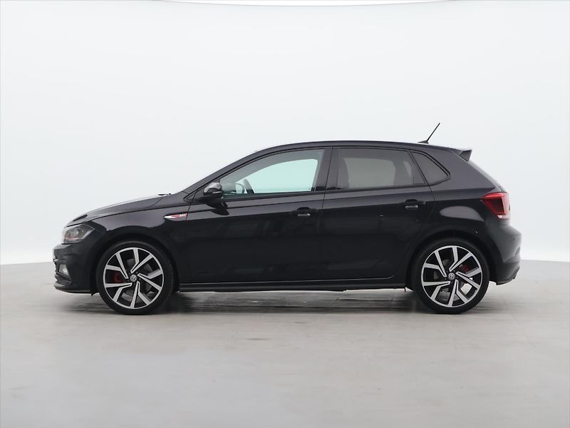 Volkswagen Polo 2,0 GTI 147kW DSG Virtual DPH - fotka 4 z 33