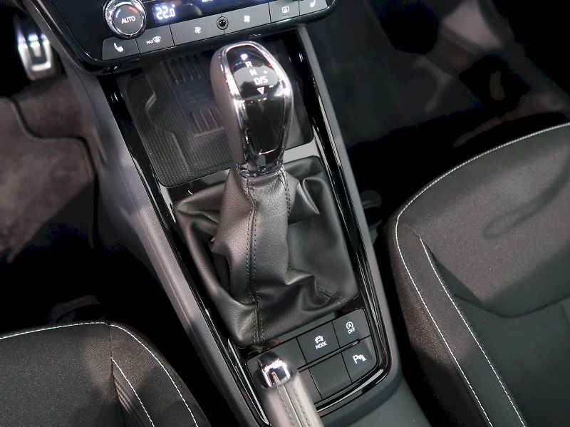 Škoda Scala (2025) MONTE CARLO 1.0TSI 85KW DSG PA - fotka 31 z 39