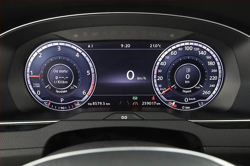 Volkswagen Passat (2016) 2.0 BiTDI, 4X4, Automat - fotka 11 z 17