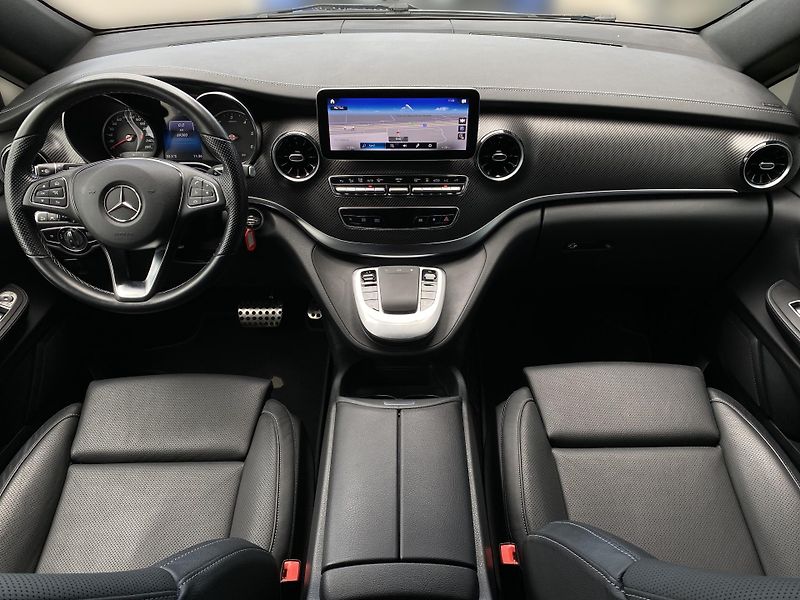 Mercedes-Benz Třídy V V 300 d 4M AMG - fotka 13 z 28