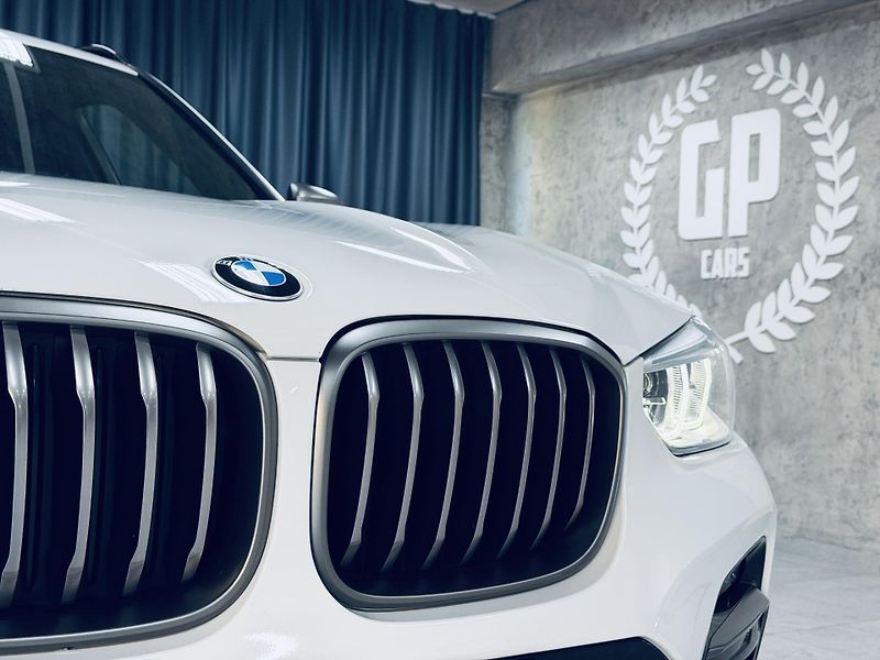 BMW X3 (2021) M40i CZ TOP STAV  - fotka 5 z 43