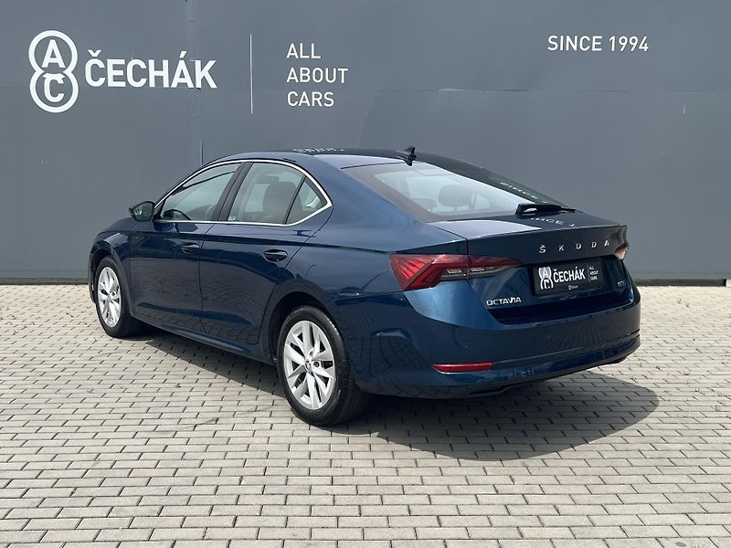 Škoda Octavia (2022) 1,5 TSi110kWSTYLEDSG REZERVACE - fotka 7 z 34