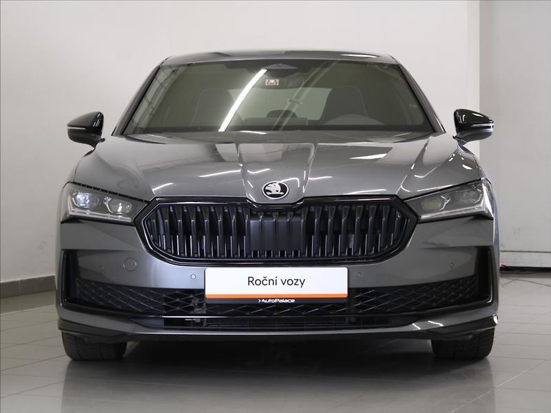 Škoda Superb 1,5 TSI m-HEV Sportline 5L.Zár - fotka 2 z 30