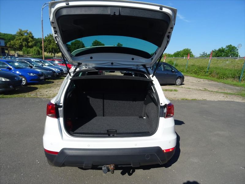 Seat Arona 1,0 TSi 70 kw - fotka 18 z 36