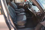 Citroën Grand C4 SpaceTourer (2020) 1.5 HDi 96kW AUTOMAT / 7 MÍST - náhled 9