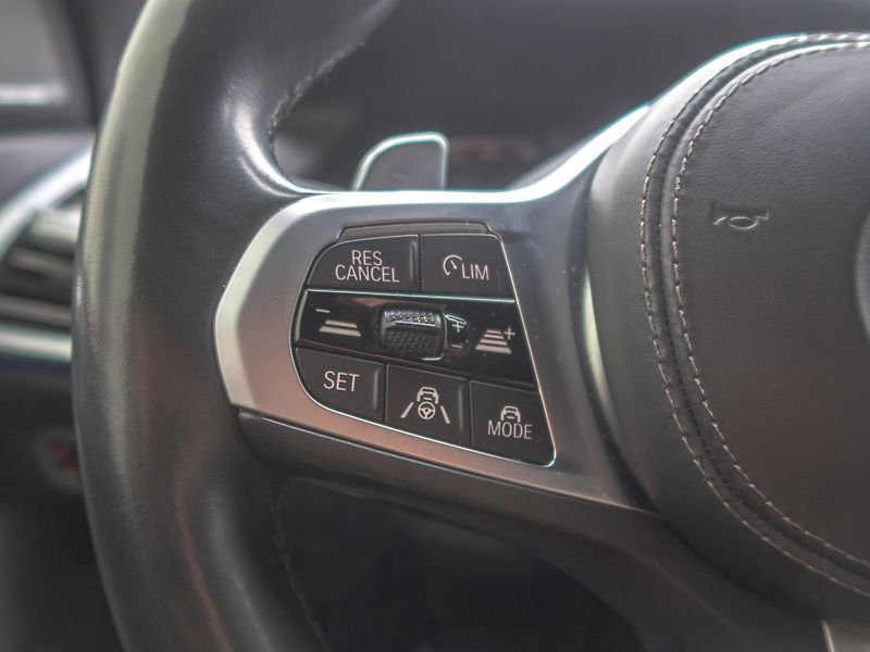 BMW X7 (2019) ČR 3.0i 250KW 7sed – INDIVIDUÁ - fotka 17 z 59
