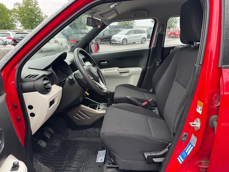 Suzuki Ignis (2017) 1.2i 66kW - fotka 11 z 31