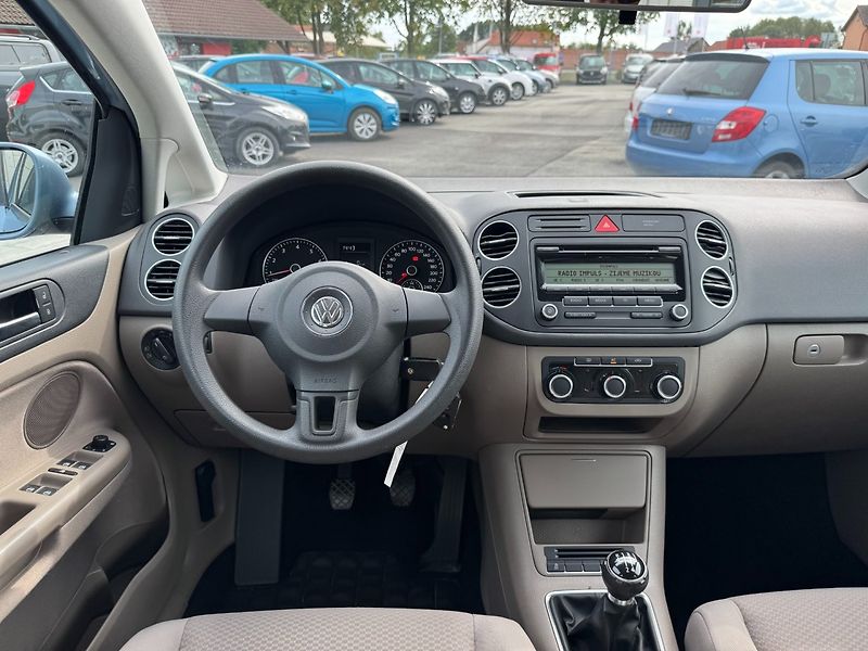 Volkswagen Golf Plus (2010) Rabbit 1.2 TSI 63kW - fotka 18 z 35
