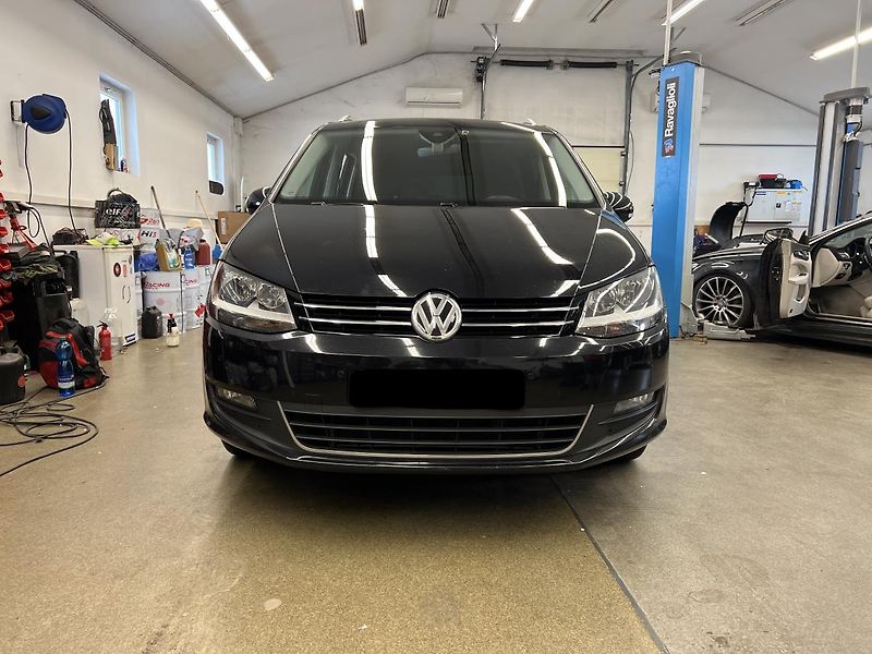 Volkswagen Sharan 2.0 TDI 110 kW - fotka 2 z 22
