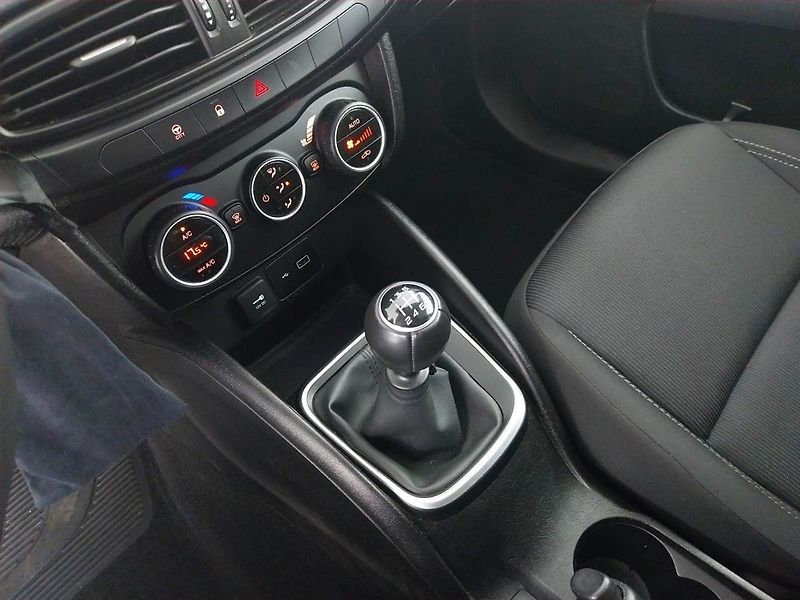 Fiat Tipo (2019) 1.4 16V, Serv.kniha, Tempomat - fotka 13 z 18