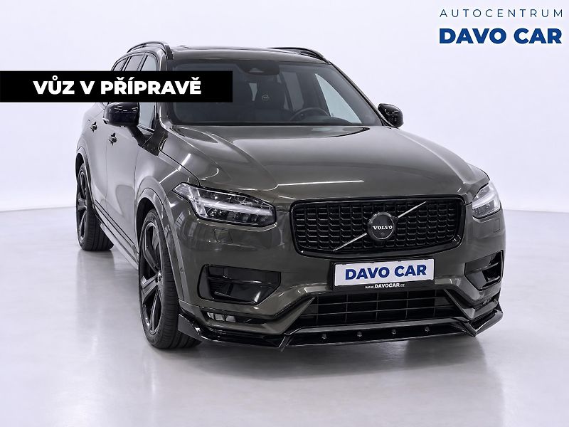 Volvo XC90 2,0 B5 173kW 4x4 Ultimate Aut. - fotka 2 z 12