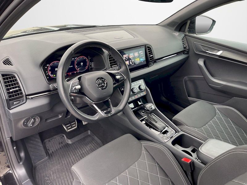 Škoda Karoq (2024) 2.0 TDI 110kW SportLine Exclus - fotka 5 z 35