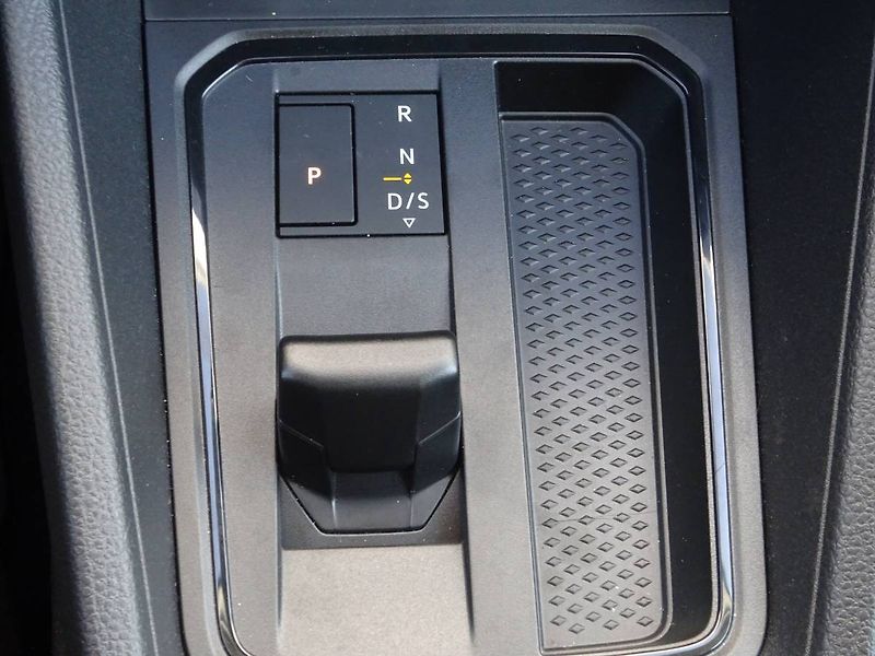 Volkswagen Caddy (2026) Life 1,5 TSI DSG - fotka 10 z 30