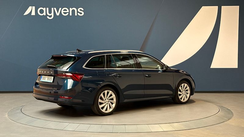 Škoda Octavia 2.0 TDI 110kW DSG Style Combi - fotka 2 z 14
