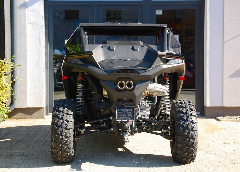CFMOTO (2026) Gladiator Z10 Turbo - fotka 8 z 24