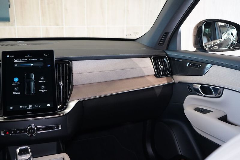 Volvo XC90 T8 PLUS Dark, Ventilace, 360° - fotka 50 z 50