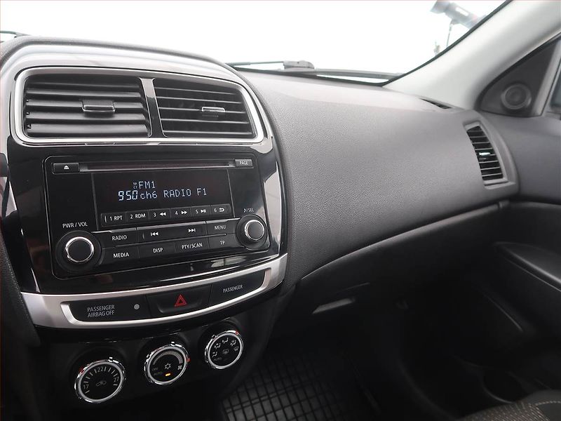 Mitsubishi ASX (2015) 1.6 MIVEC, ČR,1.maj - fotka 13 z 18