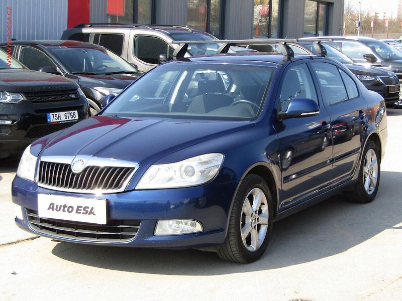 Škoda Octavia (2011) 1.4TSi, ČR, Ambiente - fotka 3 z 16