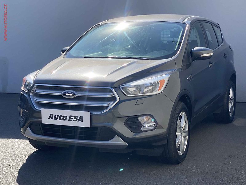 Ford Kuga (2017) 1.5EB, Trend, navi, +kola - fotka 3 z 18