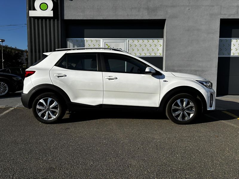 Kia Stonic (2025) Spin 1.2 DPI (58 kW) MAN - fotka 2 z 13
