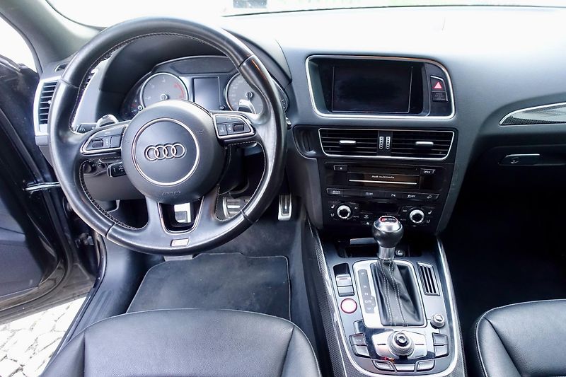 Audi SQ5 (2013) Biturbo V6 230 KW - fotka 3 z 4