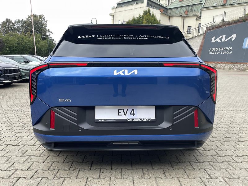 Kia EV4 (2025) EARTH 150 KW + 81,4 KWH 