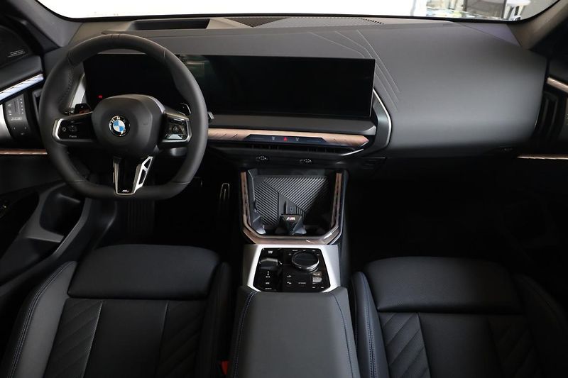 BMW X3 xDrive 40d - fotka 5 z 18