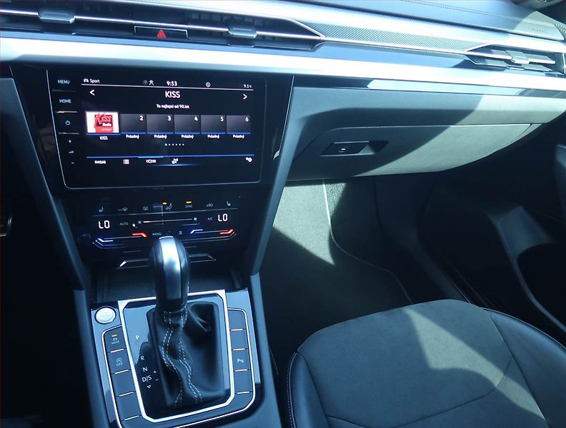 Volkswagen Arteon (2023) R-line 2.0 TDI - fotka 12 z 21