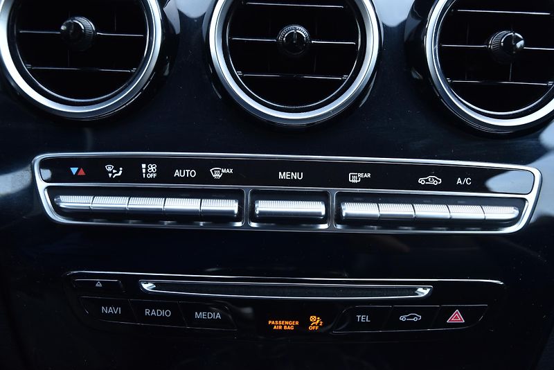 Mercedes-Benz Třídy C 180 CDi,KŮŽE,TEMP,NAVI,KLIMA - fotka 26 z 48